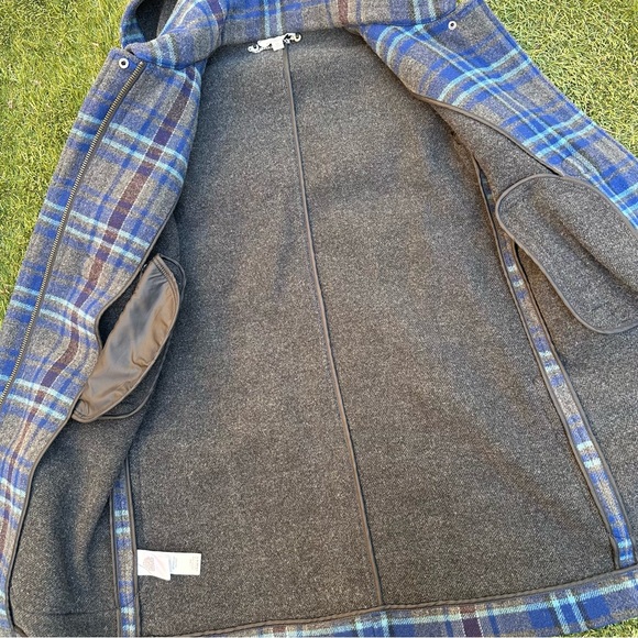 L.L. Bean Signature Women’s Wool Blend Duffle Coat Plaid Toggle Botton Trench 10 - Picture 8 of 11